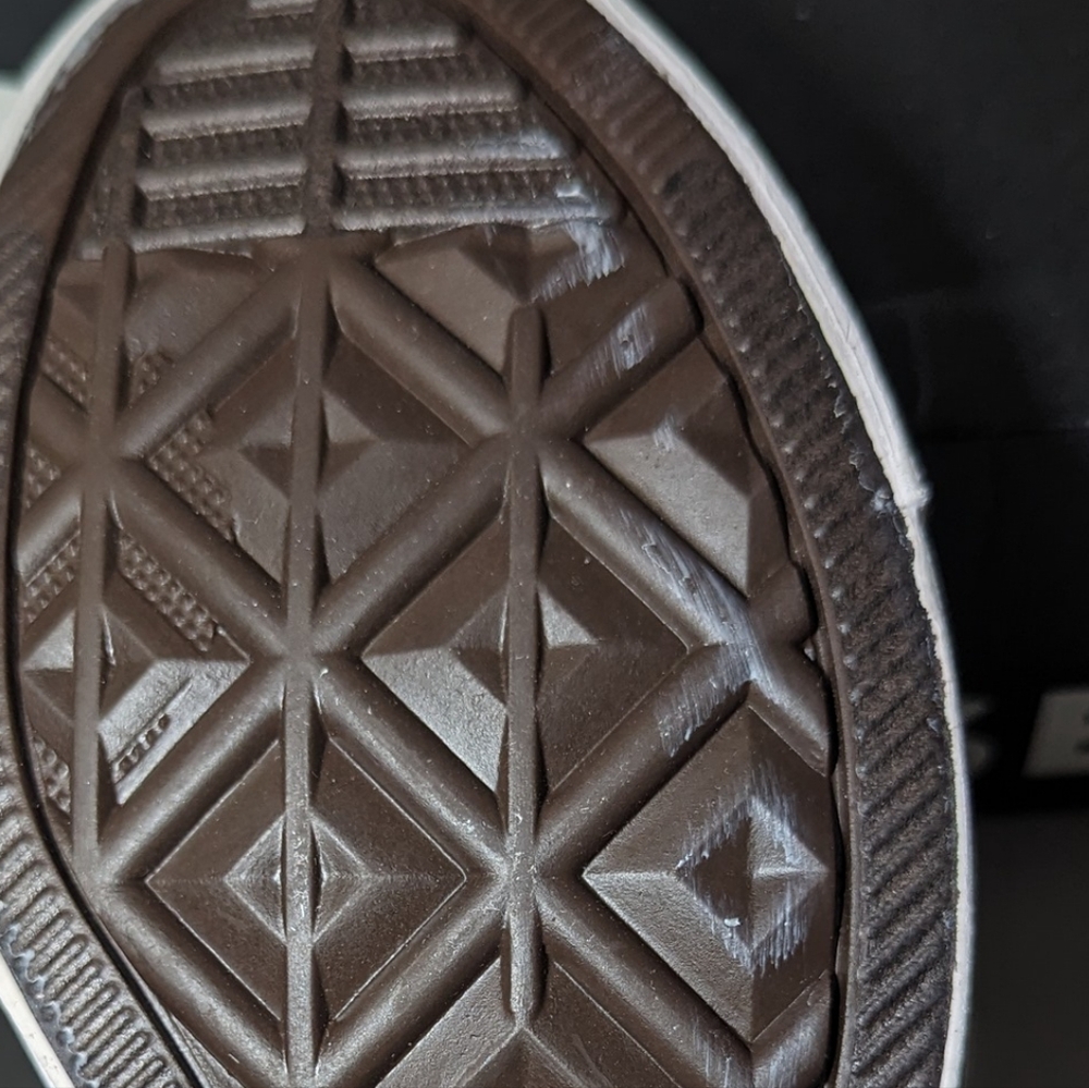 Converse Chuck Taylor All Star Canvas Sneakers . - Picture 12 of 15